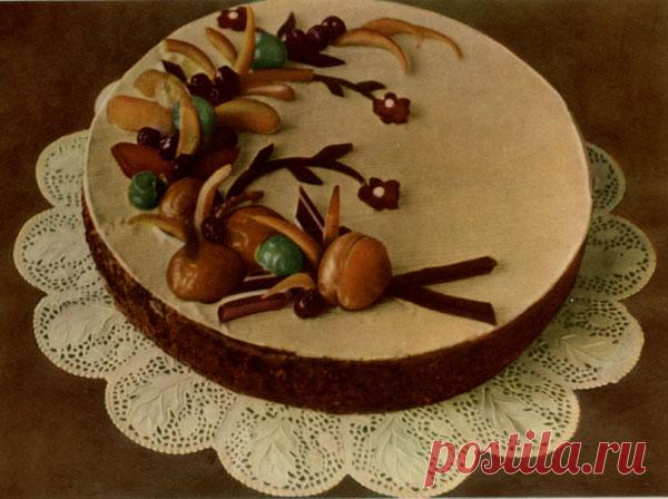 Торты бисквитные [1959 Кенгис Р.П., Мархель П.С. - Домашнее приготовление тортов, пирожных,печенья, пряников, пирогов]