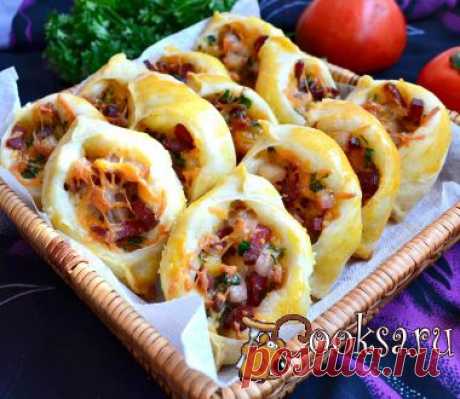 Пирожки &quot;Погача&quot; с колбасой и сыром фото рецепт приготовления