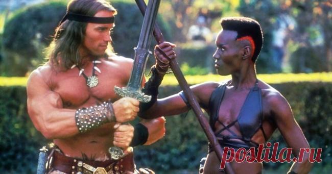 Грейс Джонс разрешали петь только в церкви, а она взяла и стала звездой (И открыла миру Дольфа Лундгрена) . Милая Я