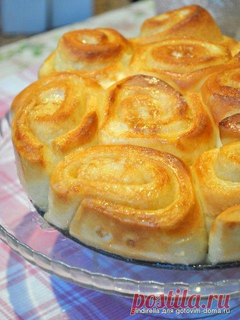 Нежные булочки-улитки с молочной заливкой • Дрожжевая выпечка