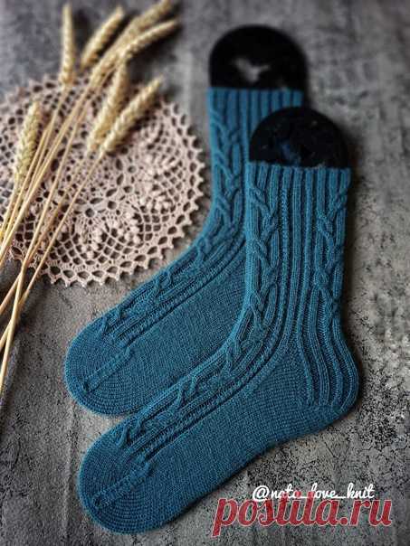 Пост на стене Бесплатное описание носков 