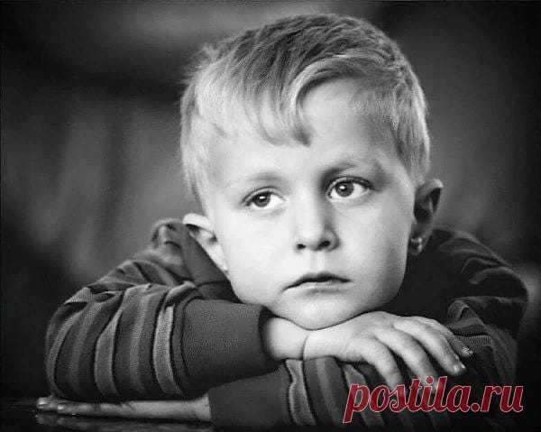 Подруги советовали завести мужчину, или нового кота, но Татьяна не чувствовала в себе сил ни на того, ни на другого
