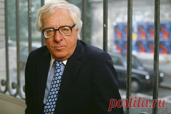 97 лет назад ,22 августа 1920 года родился посол с Марса Рэй Брэдбери...
============================================
Споры о будущем, которое стало не чем-то далёким, а буквально завтрашним днём человечества, привели к расцвету такого литературного жанра, как научная фантастика.Фантастику писали многие, но корифеев, достигших всемирного признания, единицы. Одним из величайших фантастов XX столетия стал Рэй Брэдбери.
Показать полностью…