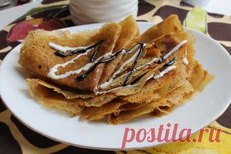 Необычный рецепт вкусных блинчиков без молока и яиц на основе растворимого кофе.
Понадобиться для двух порций:
Кофе растворимый 300 гр.
Мука пшеничная 150 гр.
Сахар-песок 3 ст. ложки
Сода пищевая ½ ч. ложки
Соль ½ ч. ложки
Масло растительное 6 ст. ложки