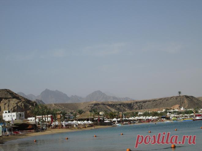 Marhaba Beach‎
