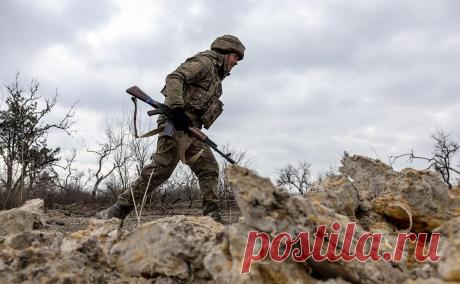 The Hill узнала о поручении разведке США оценить риски поражения Украины. Американские конгрессмены намерены поручить главам ЦРУ, Нацразведки США и разведывательного управления Пентагона представить доклад с оценкой хода военных действий на Украине в контексте возможного отказа Вашингтона от дальнейшей помощи Киеву, сообщает The Hill.