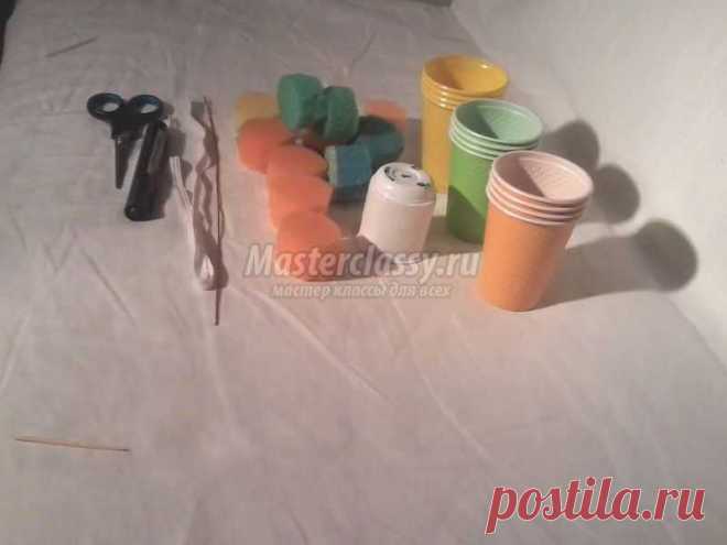 Поделки из пластиковых стаканчиков. Мастер-класс и видео урок по изготовлению игрушки 