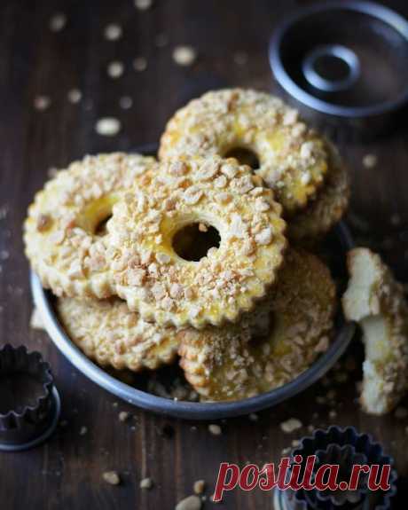 ​Колечки с арахисом