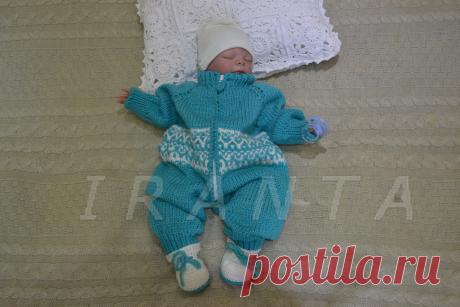 Комплект &quot;Зимушка&quot;: комбинезон на молнии и пинетки. Автор - Iranta