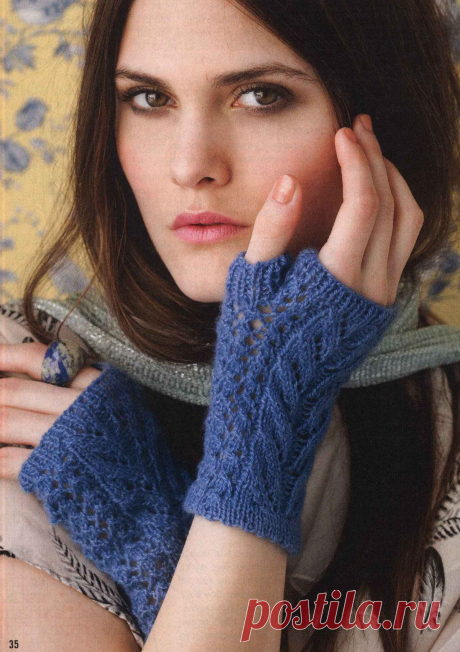 Вязание митенок, модель 35, Vogue Early fall 2012