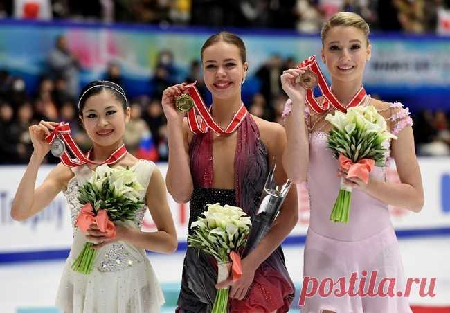Гран При по фигурному катанию в 2017-2018 году Гран-При по фигурному катанию – зимний вид состязания, где талантливые фигуристы сражаются за золотые медали чемпионата и почетное звание победителя. Болел
