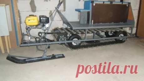 Самодельный снегоход с двигателем от мотоблока
https://youtu.be/Pek1XqxWysc