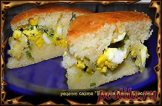 Заливной пирог с зелёным луком и яйцом..