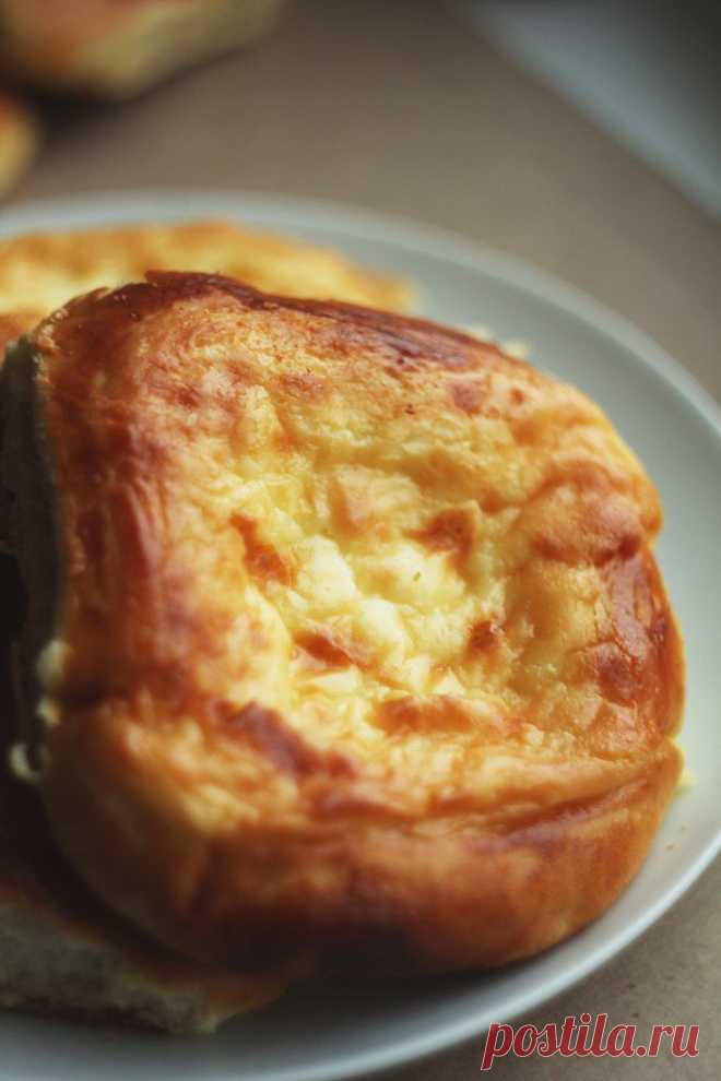 Нежные, пышные, воздушные… ватрушки с творогом — Bon Appetit