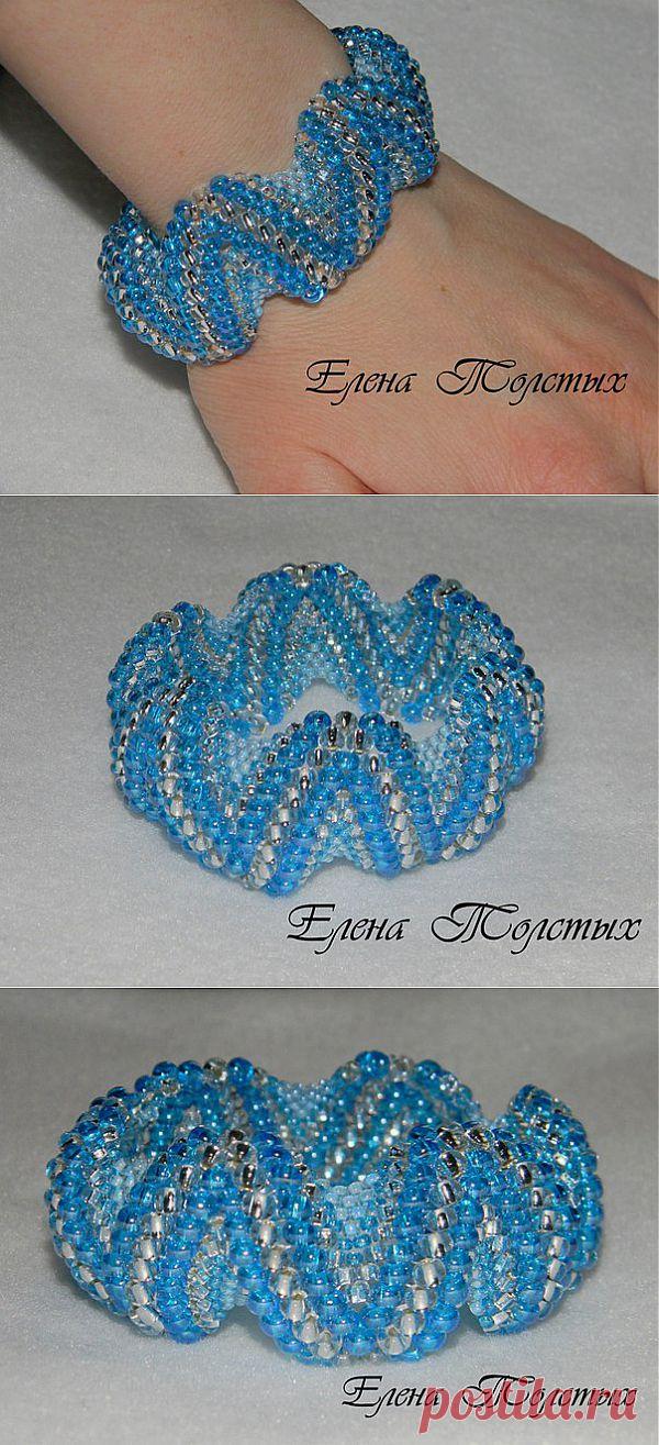 Браслет "Весенняя капель".
Материалы: чешский бисер.