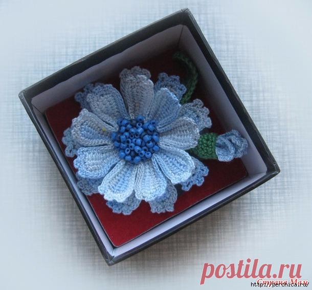 Объемные цветы в тунисской технике и идеи их применения — Делаем руками