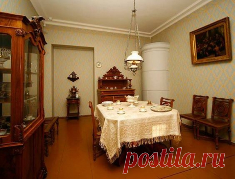 Casa di Fëdor Dostoevskij, a San Pietroburgo   |   Pinterest: инструмент для поиска и хранения интересных идей