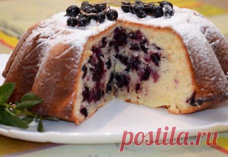 КЕКС С ЧЕРНОЙ СМОРОДИНОЙ (пошаговый рецепт с фото)