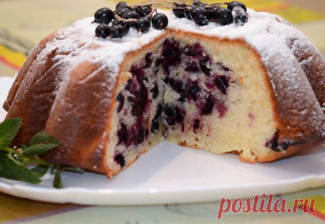 КЕКС С ЧЕРНОЙ СМОРОДИНОЙ (пошаговый рецепт с фото)