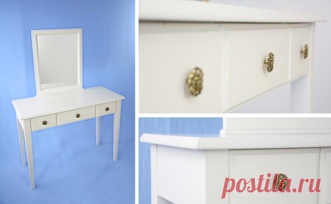 Цена за комплект! (без пуфика)

Туалетный столик с прямыми ножками и зеркалом ― изготовлено из натурального дерева ольха, цвет белый.

Размер столика ― 1000*750*420мм (ш*в*г)
Размер зеркала ― 500*600мм (ш*в)
Тип направляющих для ящиков ― деревянные (в ящике пробран пас, на стенке крепится реечка)
Вид фурнитуры ― деревянные ручки.

По желанию возможны и другие типы направляющих и фурнитуры + к цене тумбы.