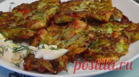 Самые вкусные,нежные оладушки из кабачков с сыром