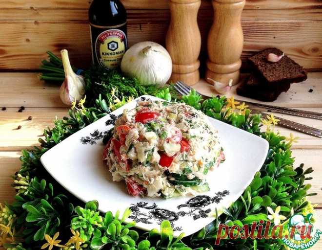 Салат с овощами и консервированной рыбой – кулинарный рецепт