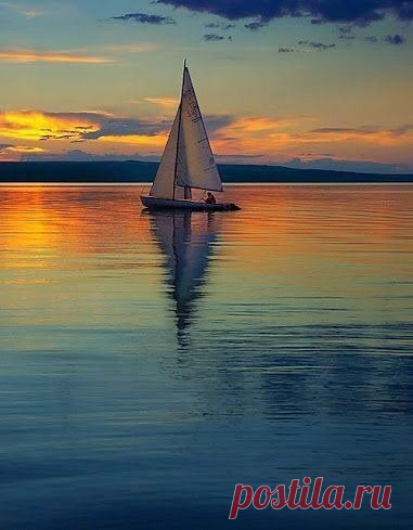 MARAVILLOSO MUNDO El silencio de la belleza...🌹💙💙💙🌹