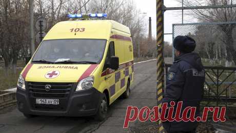Число жертв аварии на шахте в Караганде увеличилось. Число погибших на шахте в Карагандинской области в Казахстане увеличилось до 42, сообщает пресс-служба МЧС республики. Отмечается, что поиски еще четырех горняков продолжаются. &quot;Отрабатываются пути прохождения горноспасателей по ...