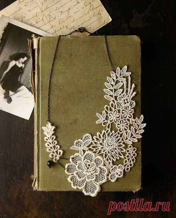 lace necklace - LUCIA