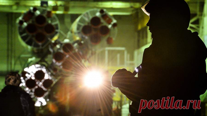 «Роскосмос» усилил охрану объектов Байконура на фоне протестов в Казахстане Охрана аэропорта Крайний и других объектов космодрома Байконур усилена на фоне протестов в Казахстане. Об этом 6 января сообщили в пресс-службе Центра эксплуатации объектов наземной космической инфраструктуры (ЦЭНКИ, входит в «Роскосмос»).