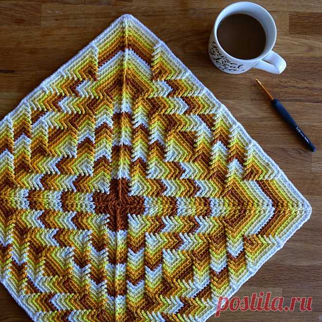 The Nomad by Fate cushion – FREE PATTERN INSIDE – Martin Up North