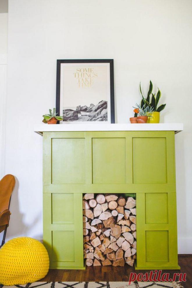 Декоративный камин за 5 шагов Стильный камин может стать украшением и главной изюминкой любого интерьера.
И совсем необязательно тратиться на его покупку, подобную конструкцию можно создать самостоятельно при помощи подручных сред...