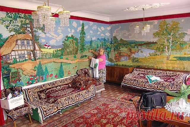 Марья-искусница(б.Юля) на  фото,  хозяйка  этой    потрясающей  , вышитый  её  руками картины...
