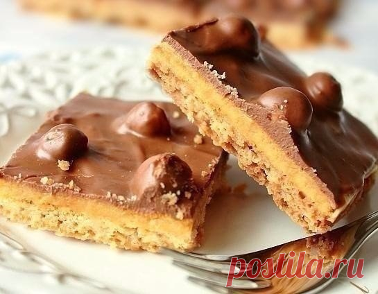 Самое вкусное печенье Ингредиенты:
Пшеничная мука — 1 стак.
Нарезанное кубиками холодное сливочное масло — 120 г
Коричневый сахар — 4 ст. л.
Крем тоффи:
Сливочное масло — 50 г
Коричневый сахар — 4 ст. л.
Сгущенное молоко с…