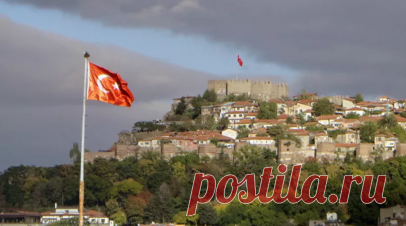 Анкара предостерегла Израиль от преследования членов ХАМАС, живущих в Турции. Турецкая разведка предупредила Израиль о «серьёзных последствиях», если израильская сторона будет преследовать членов палестинского движения ХАМАС, проживающих в Турции. Читать далее