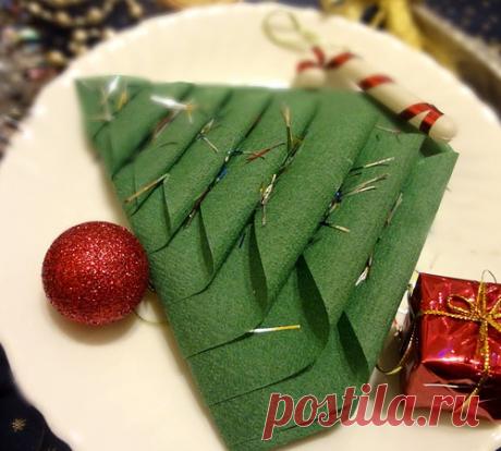 ЕЛОЧКА ИЗ САЛФЕТОК СВОИМИ РУКАМИ!