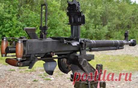 Почему пулемёт ДШК стал главной «косой» советской армии / Назад в СССР / Back in USSR