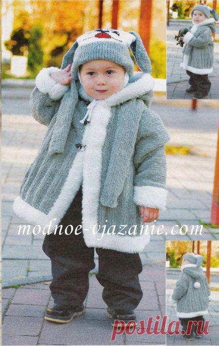 ПАЛЬТИШКО С ШАПОЧКОЙ С УШКАМИ СОБАЧКИ И ШАРФИК.