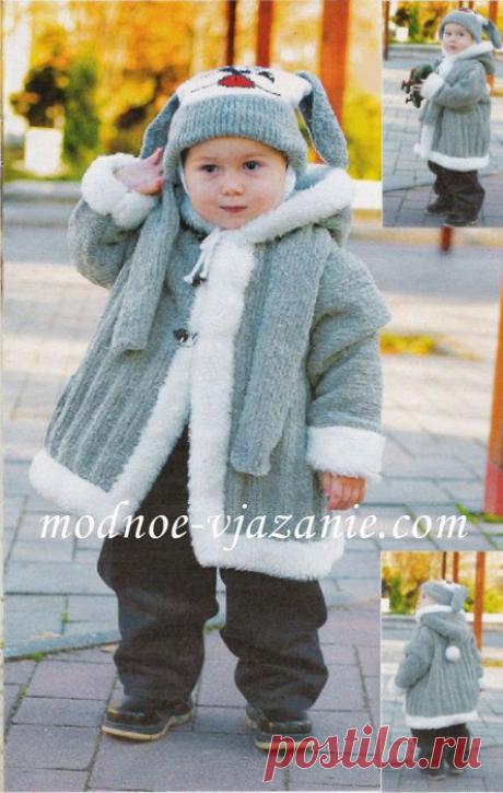 ПАЛЬТИШКО С ШАПОЧКОЙ С УШКАМИ СОБАЧКИ И ШАРФИК.