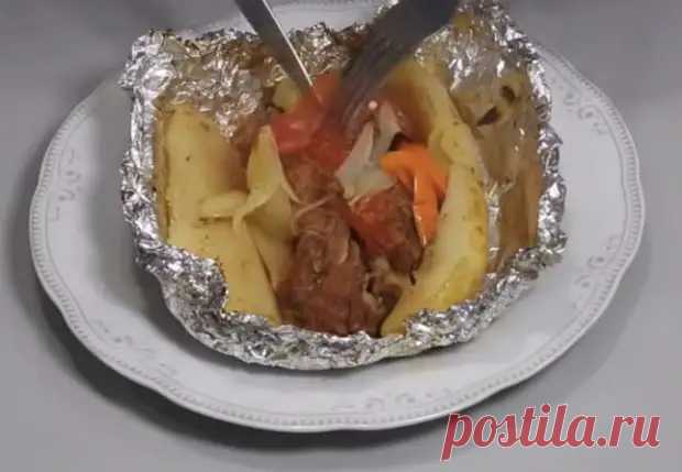 Ребрышки на замену шашлыку: запекли в духовке вместе с картошкой - Steak Lovers - Медиаплатформа МирТесен