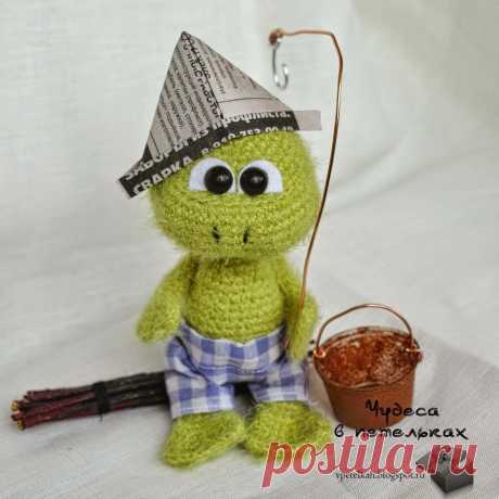 PDF Лягушонок. FREE amigurumi crochet pattern. Бесплатный мастер-класс, схема и описание для вязания игрушки амигуруми крючком. Вяжем игрушки своими руками! Лягушка, лягушонок, жаба, frog, sapo, frosch. #амигуруми #amigurumi #amigurumidoll #amigurumipattern #freepattern #freecrochetpatterns #crochetpattern #crochetdoll #crochettutorial #patternsforcrochet #вязание #вязаниекрючком #handmadedoll #рукоделие #ручнаяработа #pattern #tutorial #häkeln #amigurumis
