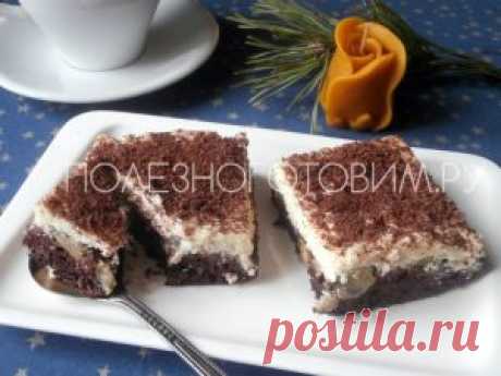 Шоколадно – творожный пирог с фруктами. Вкусный и диетический Прекрасный рецепт диетической выпечки: шоколадно - творожный пирог сочетает насыщенный шоколадный и нежный творожный вкус, имеет небольшую калорийность.