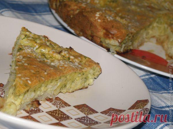 Заливной пирог со свежей капустой / Рецепты с фото