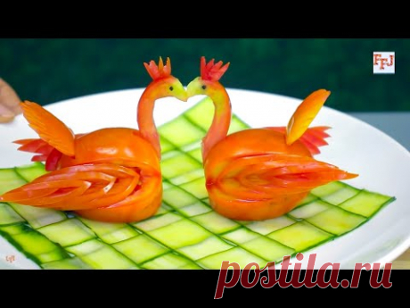 6 Creative Tomato Arts & Hacks