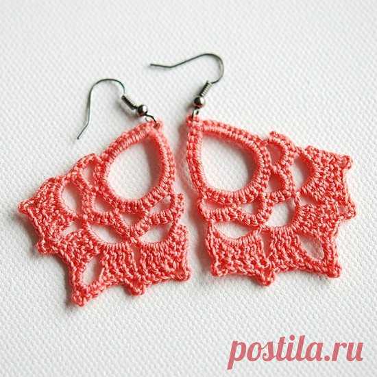 Вязаные украшения (идеи и схемы)