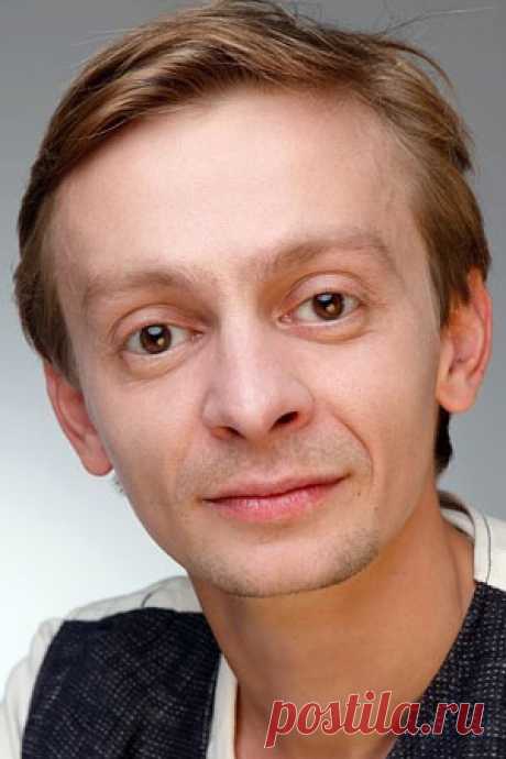 Евгений Кулаков, актер: биография, роли, фильмы, фото, награды и отзывы на RUSKINO.RU