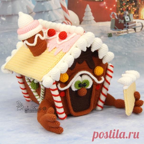 Пряничный домик (крючком)
Автор МК - Sandra Haupt
Инстаграм: dinegurumi
сайт: www.dinegurumi.com

Большое спасибо автору за возможность связать это НОВОГОДНЕЕ ЧУДО!