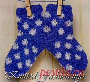 Носочки в горошек - KnittedFashion.info