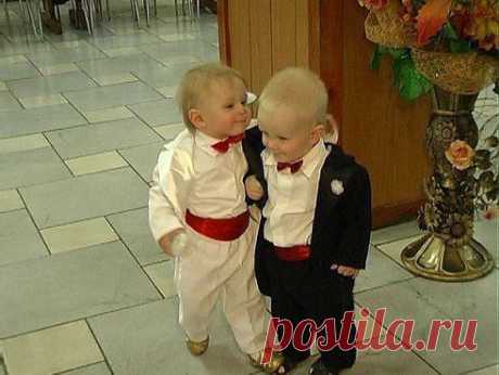 НУ ,ЧЁ .,ПОЙДЁМ ПО ДЕВКАМ ....?