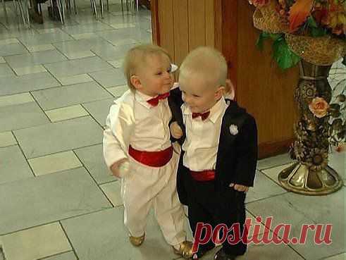 НУ ,ЧЁ .,ПОЙДЁМ ПО ДЕВКАМ ....?